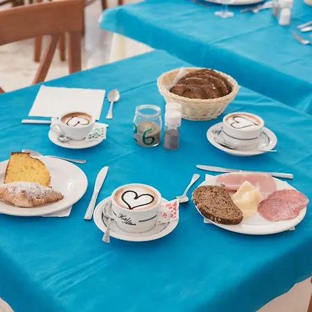 Hotel Altair 2*